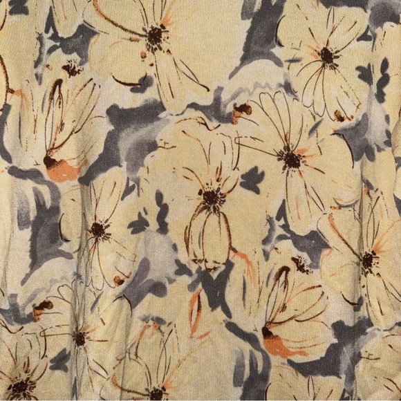 Talbots yellow floral sweater size Small silk blend - Picture 4 of 5